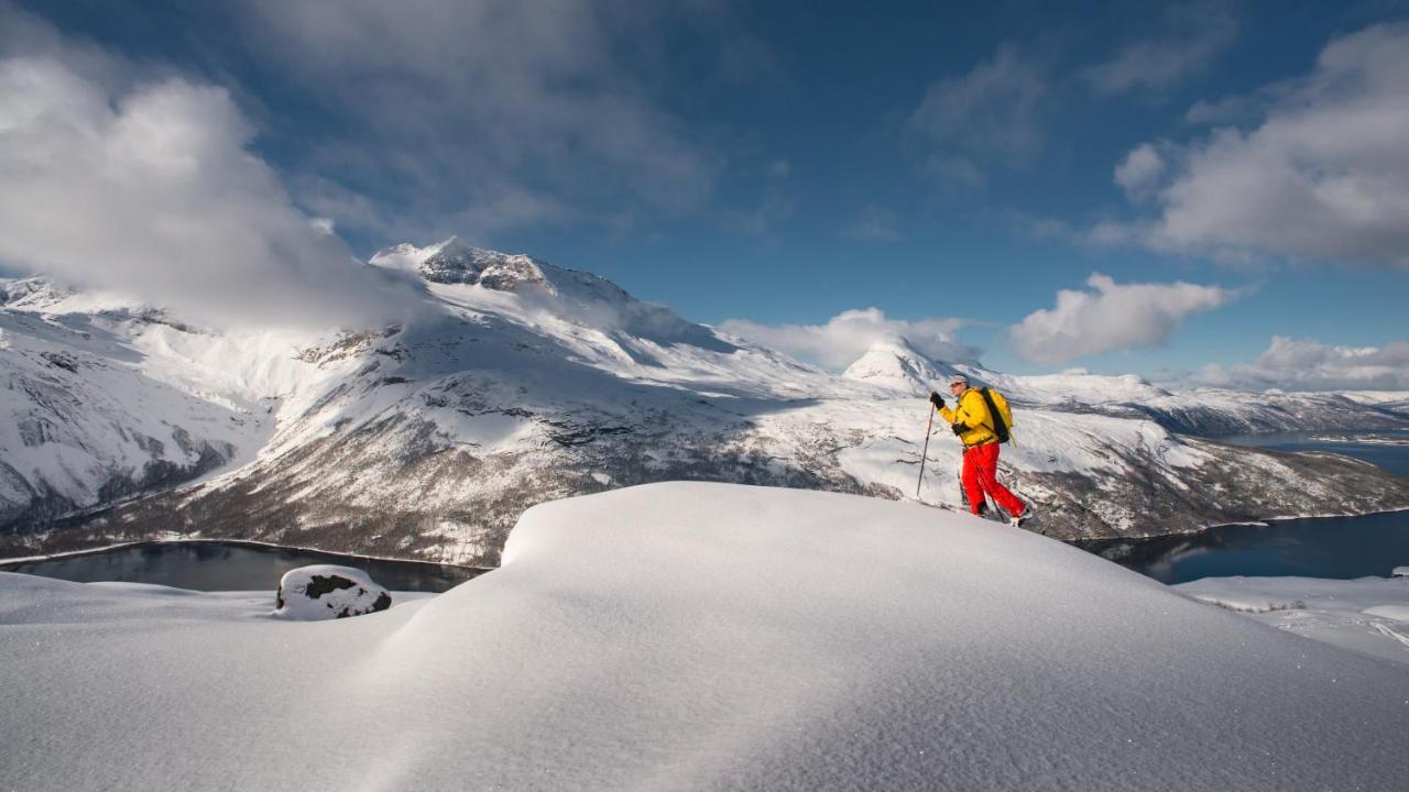 Skjomen Lodge Elvegard エクステリア 写真