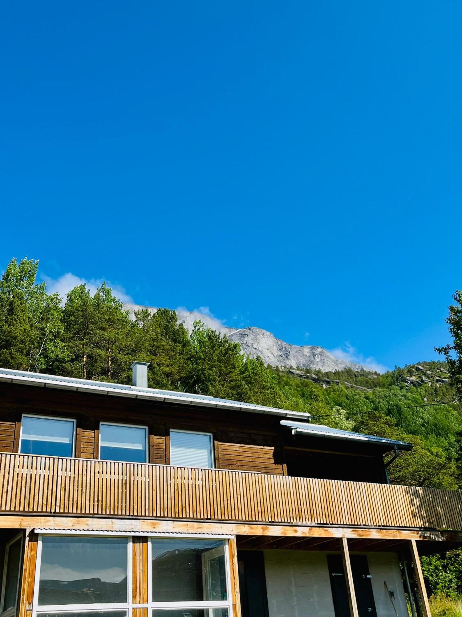 Skjomen Lodge Elvegard エクステリア 写真